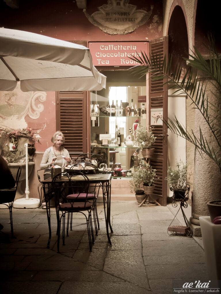 Coffee House; Café; San Giulio, Italy